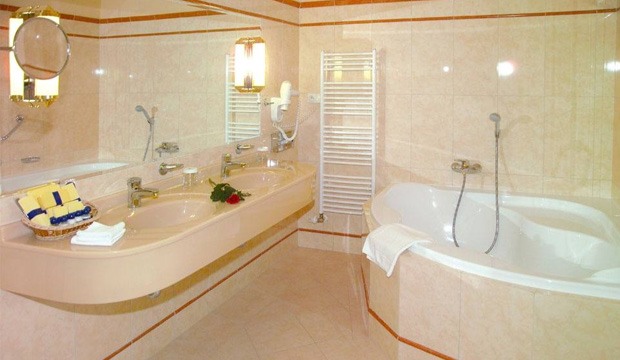 如何做好卫生间装修干湿分离(图1) 如何做好卫生间装修干湿分离