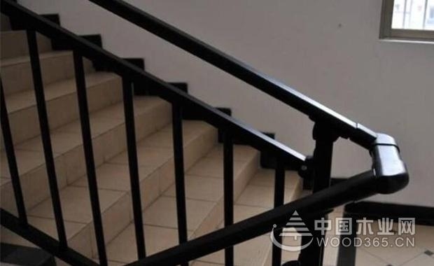pvc楼梯扶手价格和安装步骤(图1) pvc楼梯扶手价格和安装步骤
